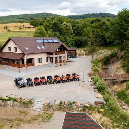 Transylvanian Relax House Lupeni  ภายนอก รูปภาพ