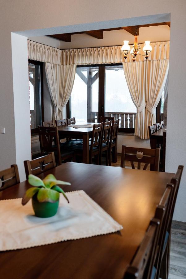 Transylvanian Relax House Lupeni  ภายนอก รูปภาพ
