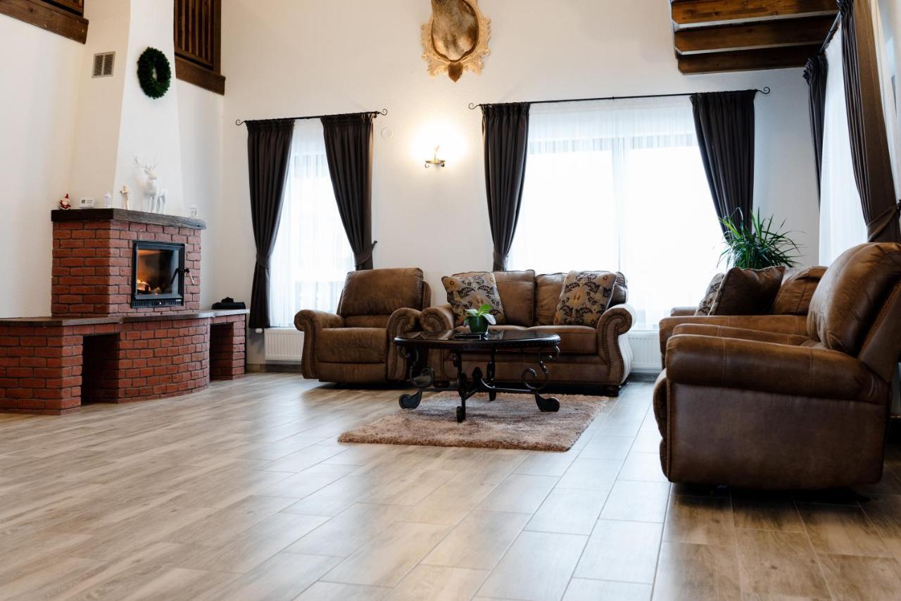 Transylvanian Relax House Lupeni  ภายนอก รูปภาพ