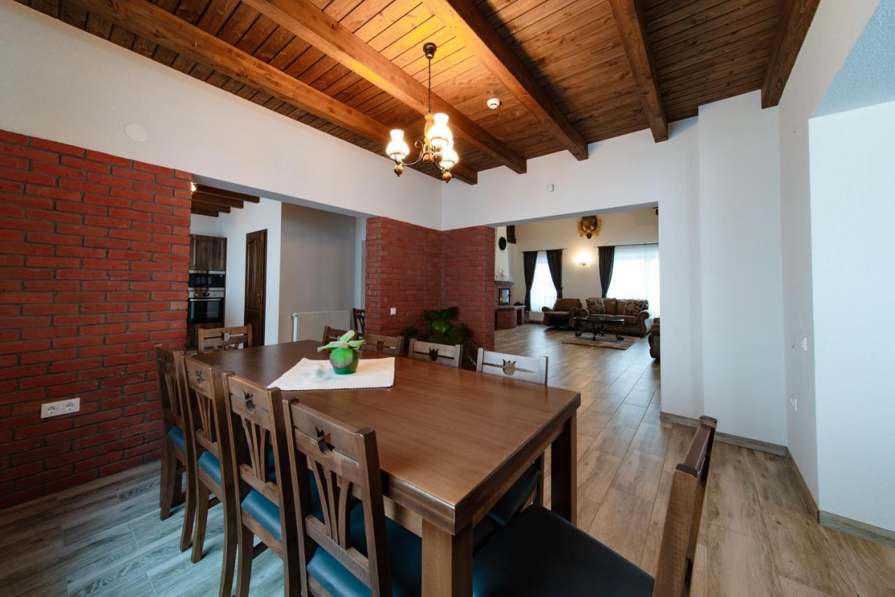Transylvanian Relax House Lupeni  ภายนอก รูปภาพ
