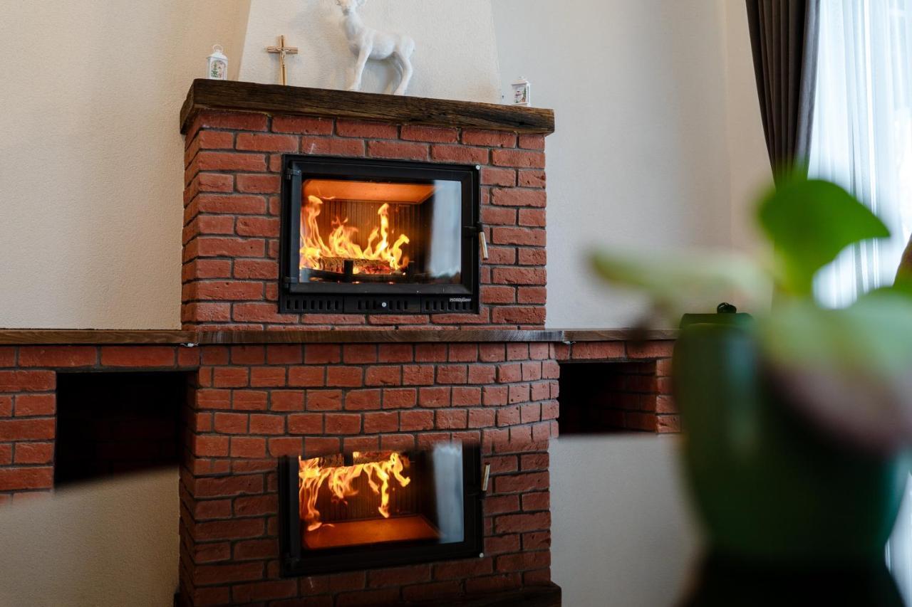 Transylvanian Relax House Lupeni  ภายนอก รูปภาพ