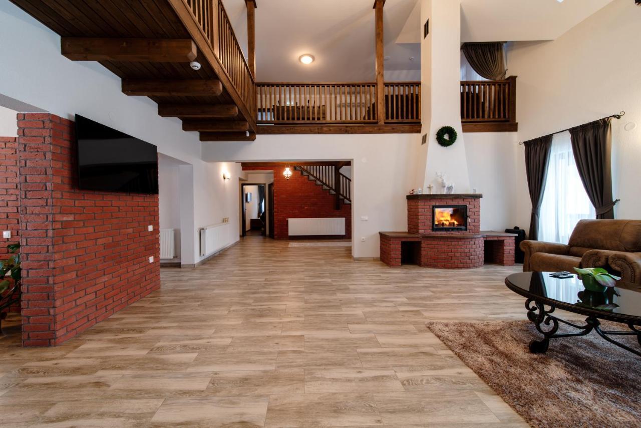 Transylvanian Relax House Lupeni  ภายนอก รูปภาพ
