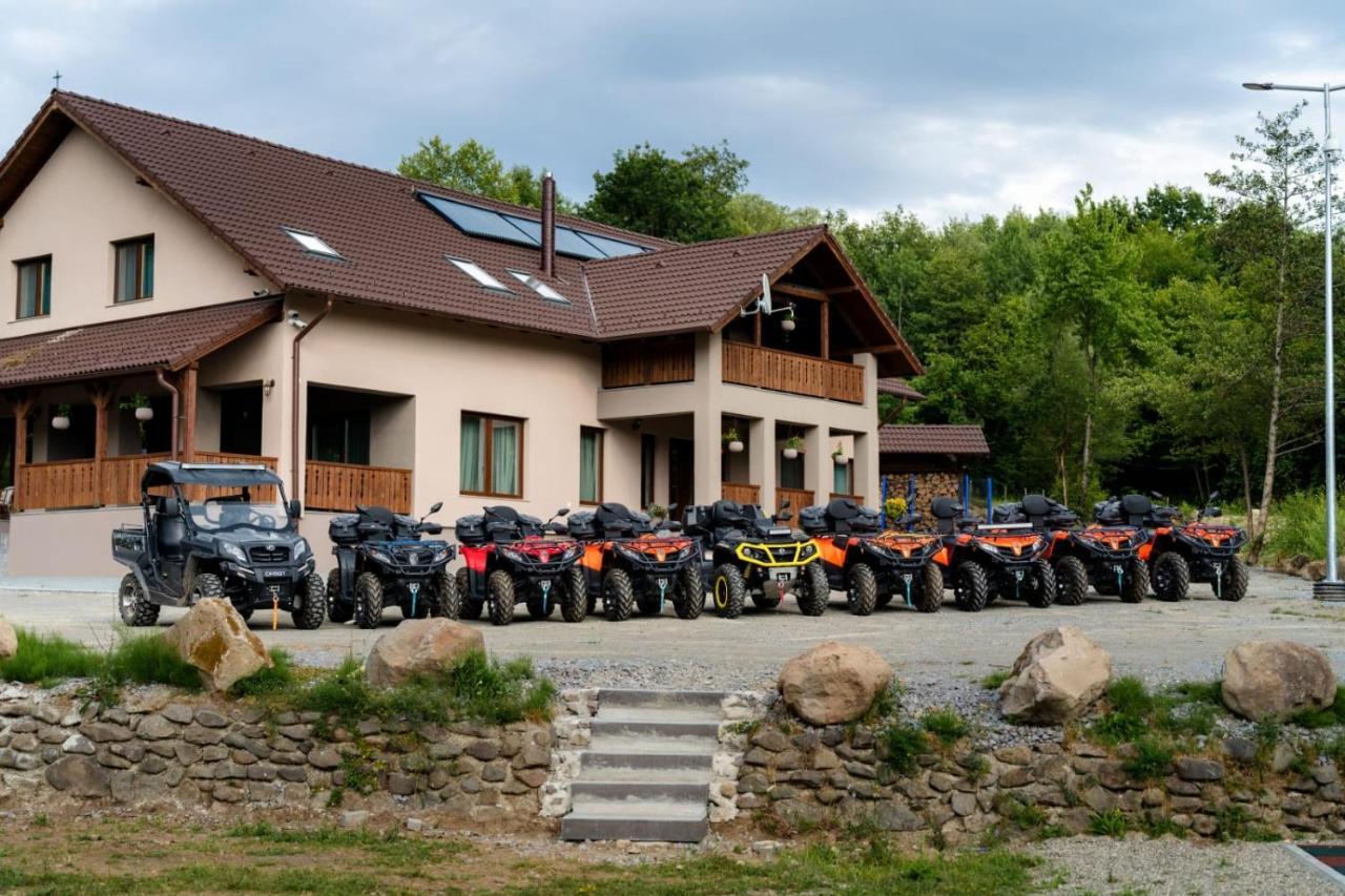 Transylvanian Relax House Lupeni  ภายนอก รูปภาพ