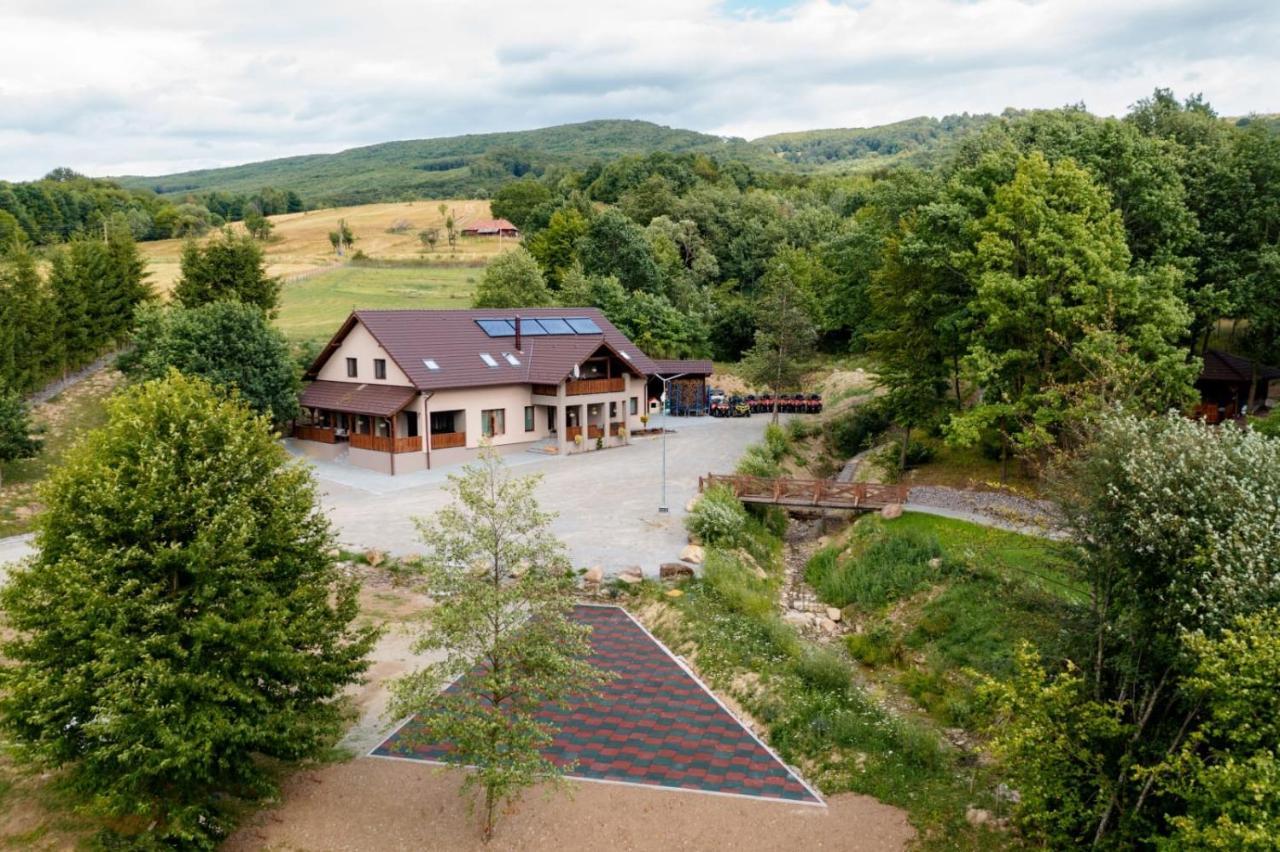 Transylvanian Relax House Lupeni  ภายนอก รูปภาพ